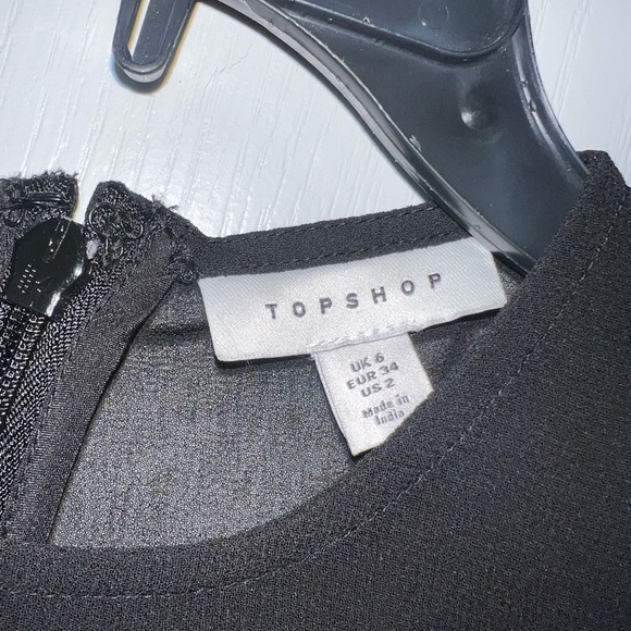 TOPSHOP NWOT LONG SLEEVE SWIRL CONTRAST STITCH DETAIL MINI DRESS IN BLACK - Picture 5 of 9